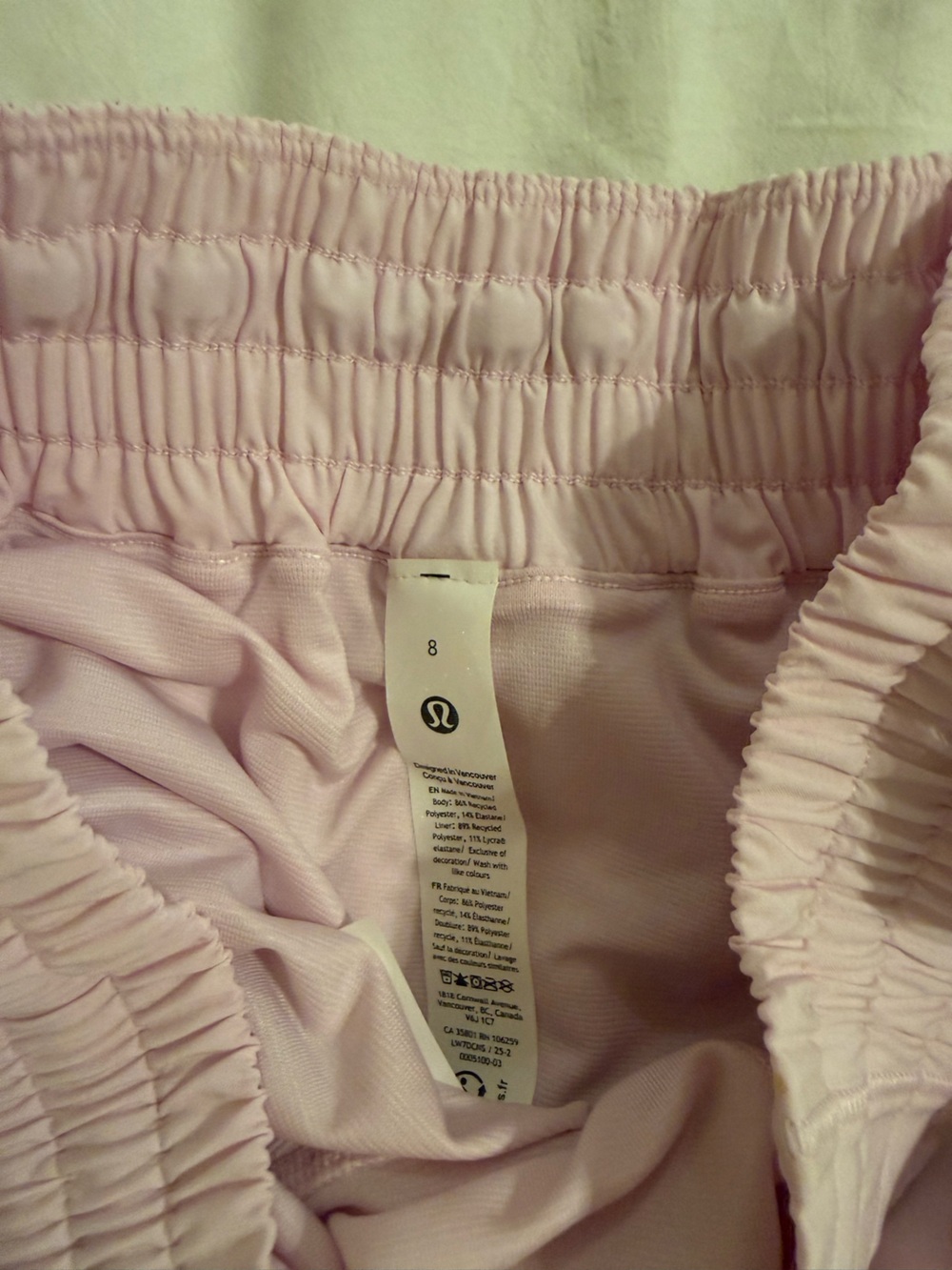 Lululemon Hotty Hot Shorts NWT - Picture 3 of 4